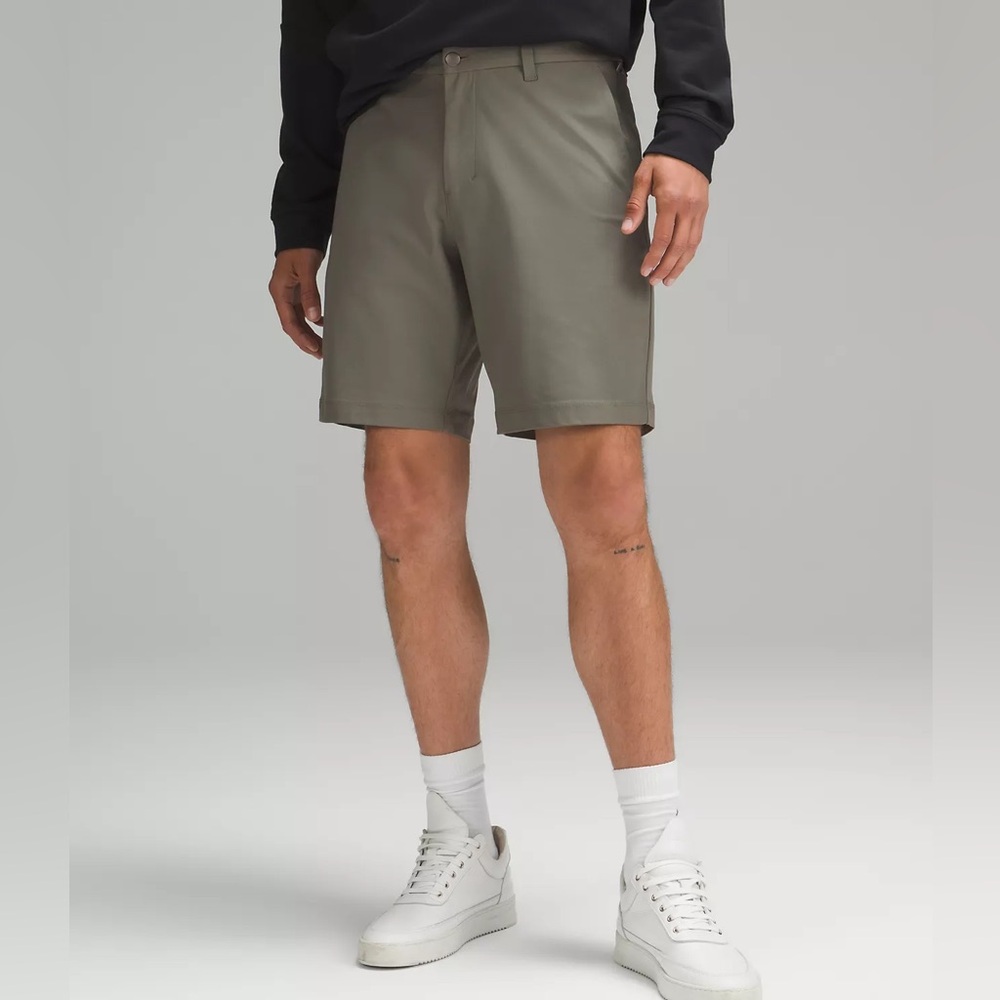 Men’s Lululemonn Commission Shorts